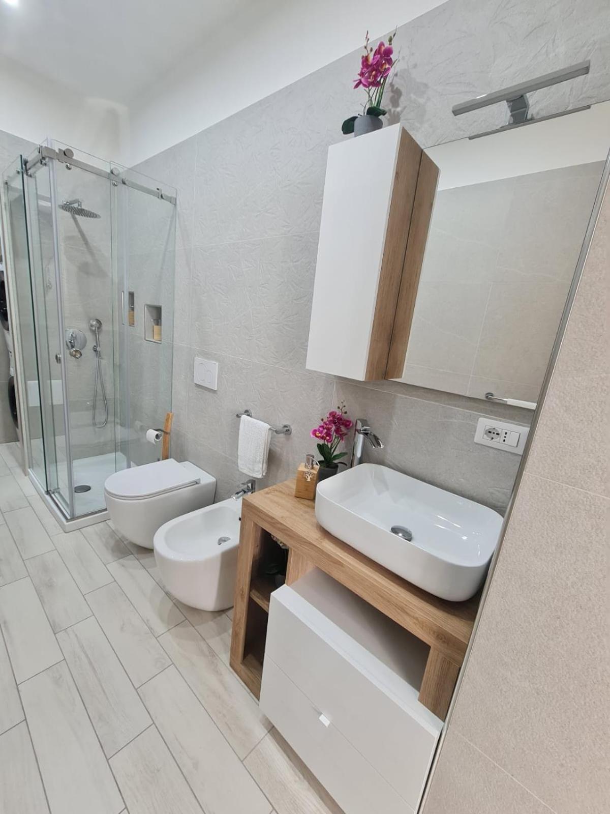 Gesuiti Home Di Agata E Aurora Катания Экстерьер фото